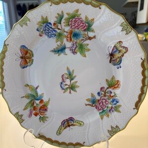 Herend Queen Victoria Porcelain Plate, signed by the artist.